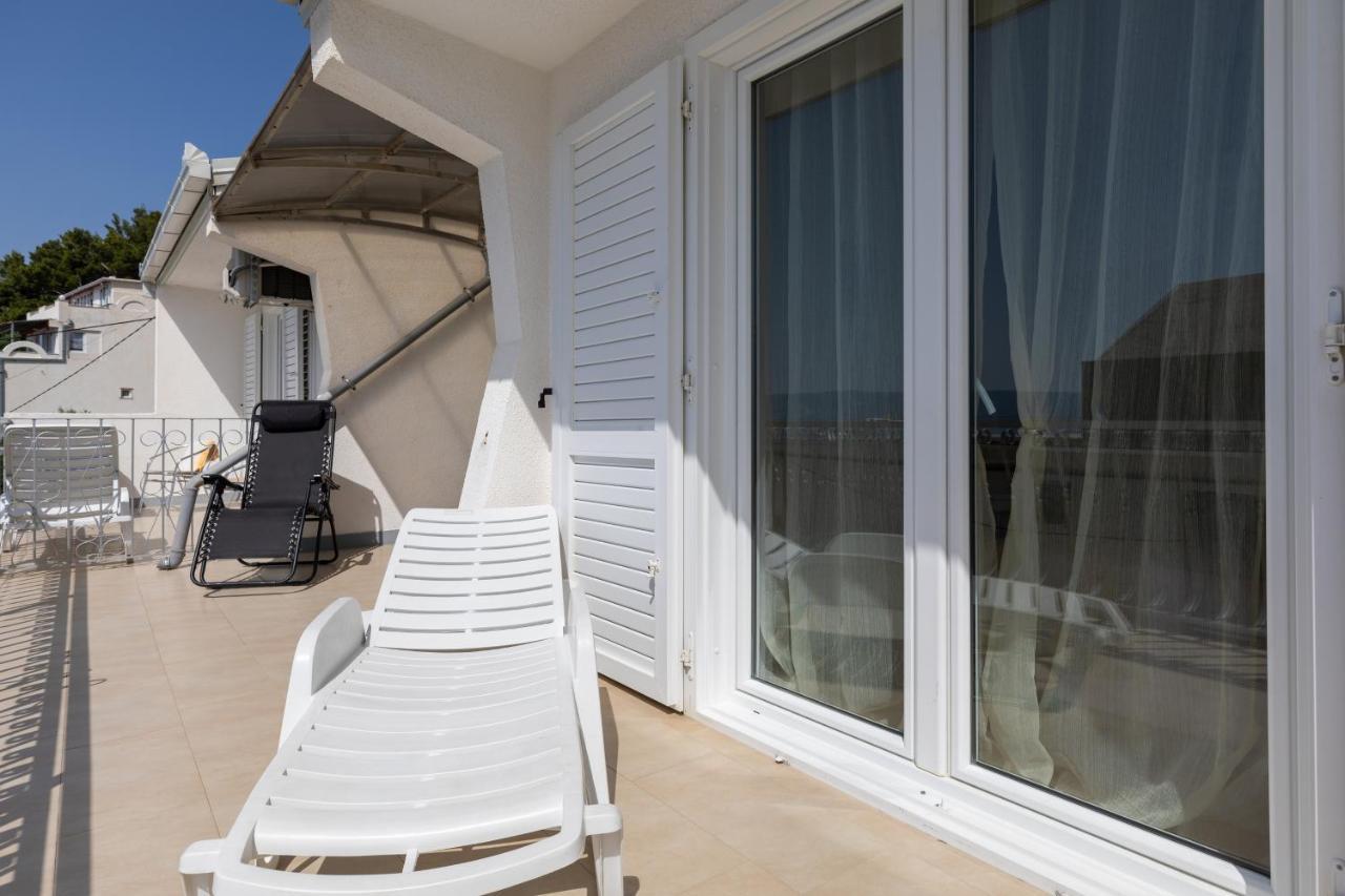 Apartments By The Sea Duce, Omis - 2992 Dugi Rat Exterior foto